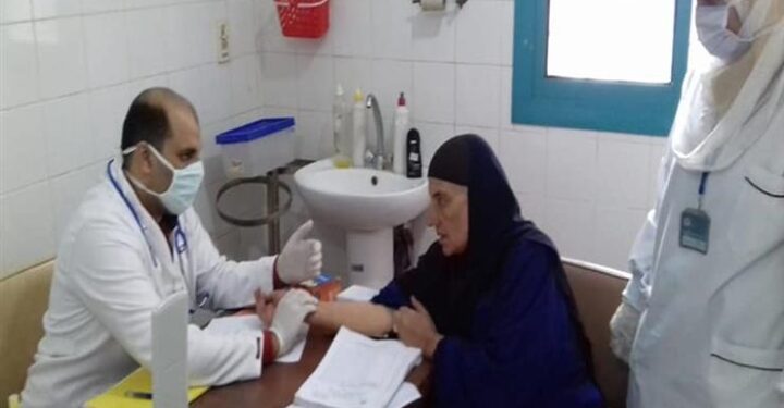 الصحة: إطلاق 33 قافلة طبية مجانية بمختلف محافظات الجمهورية خلال 4 أيام