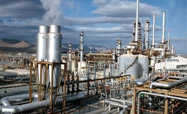 سيدي كرير للبتروكيماويات تعلن عودة غازات التغذية وبدء تشغيل المصانع