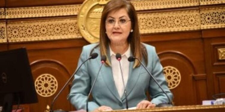 وزيرة التخطيط: انخفاض الحوادث بنسبة 34%.. وصحة المواطن أغلى شيء