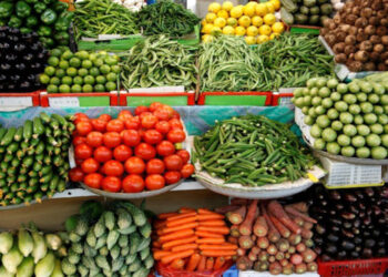 أسعار الخضار والفاكهة اليوم الأحد