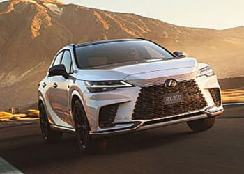 لصوص يبتكرون وسيلة لاختراق سيارات لكزس وفتحها بدون مفتاح خلال أقل من 60 ثانية والشركة تحذر عملاءها