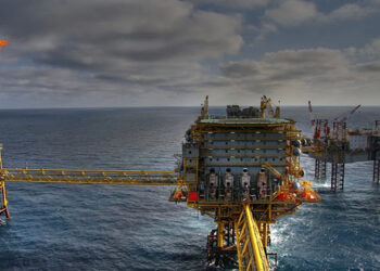 شل العالمية تنفذ مشروعين ضخمين .. تفاصيل