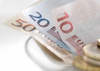 سعر اليورو مقابل الجنيه المصري اليوم الأحد 7-7-2024 في البنوك