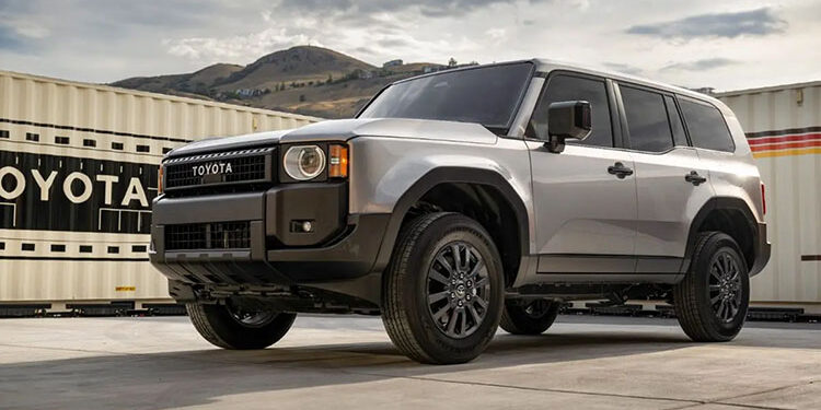 سعر السيارة تويوتا برادو 2024