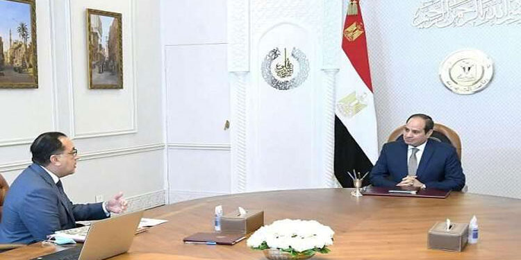 رئيس الوزراء يهنئ الرئيس السيسي بالعام الهجري الجديد