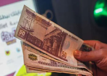 كيف تربح 19 ألف جنيه شهريا من الشهادة الثلاثية الدولارية؟