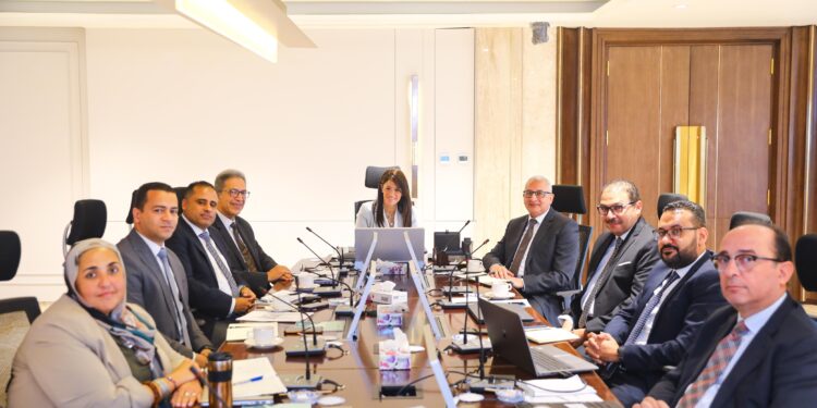 السيرة الذاتية للدكتور حسام عثمان نائب وزير التعليم العالي والبحث العلمي