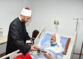 وزير الأوقاف يتفقد مستشفى الدعاة بمصر الجديدة ويطمئن على الخدمات الصحية والطبية