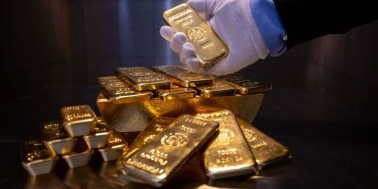 الذهب يتجه لتحقيق مكاسب أسبوعية بنسبة 1.3 %