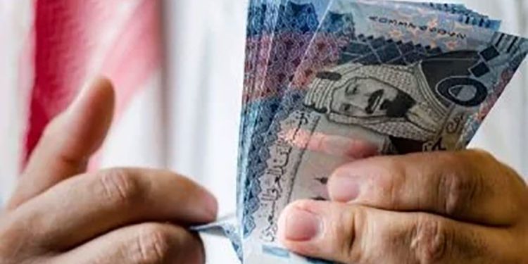 سعر الريال السعودي أمام الجنيه اليوم الجمعة