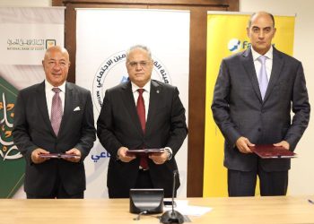 بروتوكول تعاون بين التأمينات الاجتماعية والبنك الأهلي وفوري لتفعيل منظومة الدفع الإلكتروني