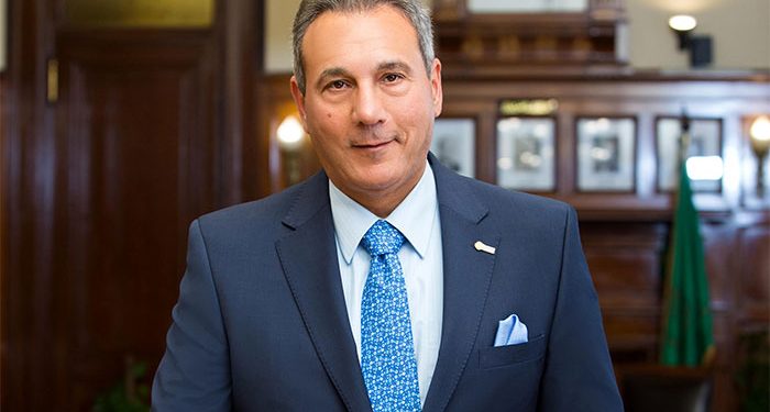 محمد الاتربي رئيس مجلس إدارة بنك مصر ضمن قائمة فوربس لأقوى الرؤساء التنفيذيين بالشرق الأوسط