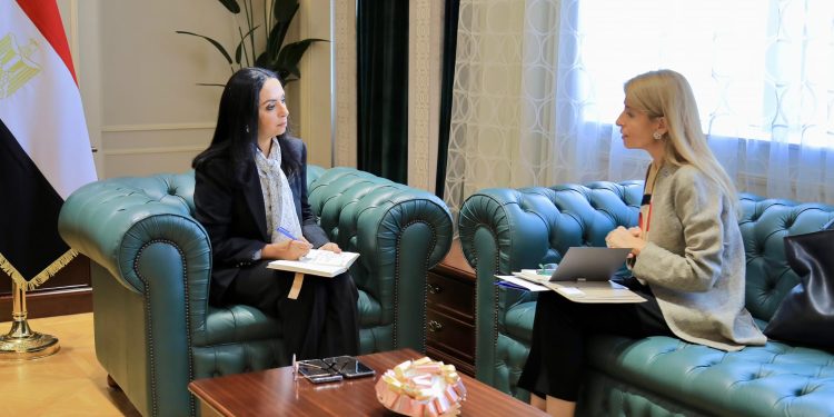 وزيرة التضامن تلتقي مدير مكتب اليونسكو الإقليمي بالقاهرة