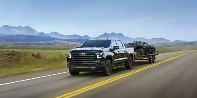 سعر شيفروليه سيلفرادو 2025 بعد إنطلاقها عالميًا