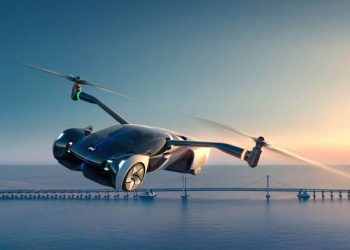 سعر وموعد طرح أول سيارة طائرة في الأسواق