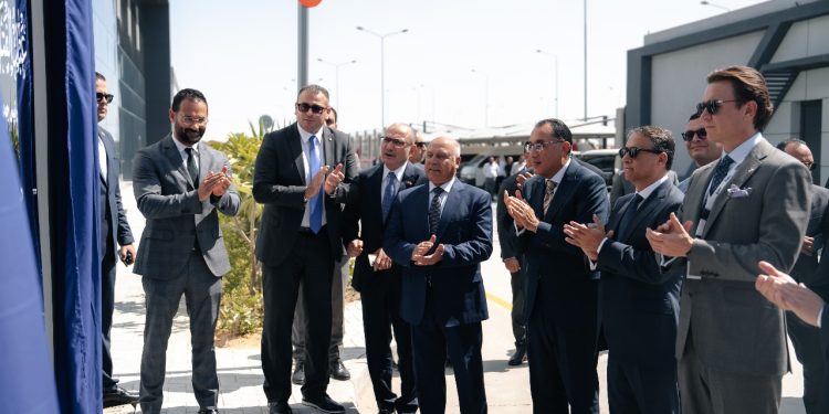 رئيس الوزراء يفتتح مجمع بيكو باستثمارات 110 مليون دولار