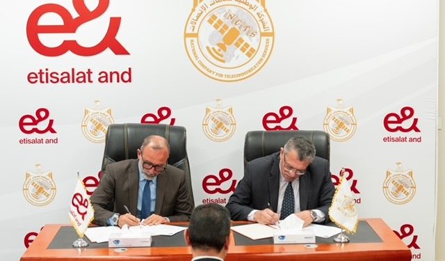 إي آند مصر تقدم خدمات اتصالات متطورة عبر القمر الصناعي “طيبة 1”