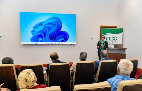 وزيرة البيئة تناقش مع البعثة الفنية للبنك الدولي التعاون في مواجهة السحابة السوداء