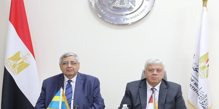 لقاء مصري سويدي بوزارة التعليم العالي والبحث العلمي لبحث التعاون المشترك