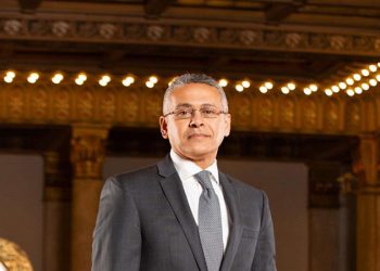 بنك مصر وأمازون لخدمات الدفع الإلكتروني يعقدان شراكة استراتيجية مع مصر للطيران