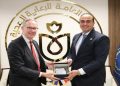 رئيس هيئة الرعاية الصحية يلتقى السفير السويدي وكبرى الشركات السويدية لدى مصر