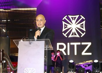 ريتز تكشف عن أكبر صالة عرض للسيارات الفارهة في مصر