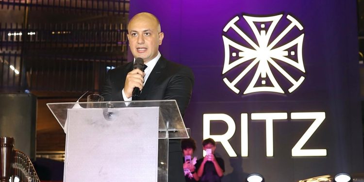 ريتز تكشف عن أكبر صالة عرض للسيارات الفارهة في مصر