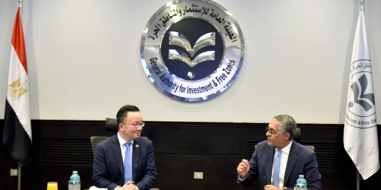 الهيئة العامة للاستثمار والمناطق الحرة تستقبل وفد اقتصادي من هونج كونج لبحث فرص الاستثمار بمصر