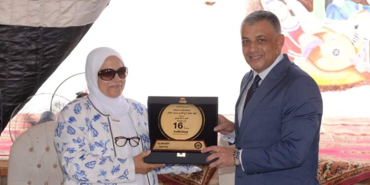 مؤسسة العربي لتنمية المجتمع تسلم 40 جهاز كهربائياً للعرائس بالإسماعيلية