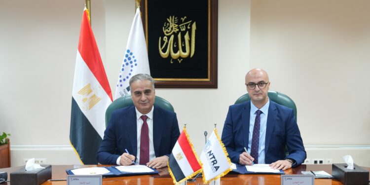 تنظيم الاتصالات يتعاون مع حماية المستهلك لتعزيز آليات حماية حقوق المستخدمين