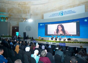 المشاط: دفع جهود التنمية البشرية من خلال التكامل بين الموارد المحلية والشراكات الدولية