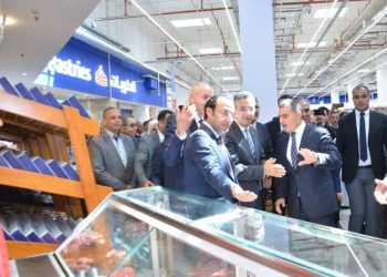 وزير التموين يفتتح أحدث فروع سلاسل “هايبر وان” ماركت بمدينة بدر