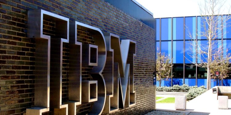 مجموعة شركاء أعمال IBM تستضيف ملتقى Tech Heritage في نسخته الثانية