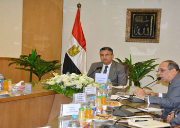 وزير التموين يبحث مع شركات زيوت الطعام آليات تعزيز التعاون لتأمين احتياجات السوق