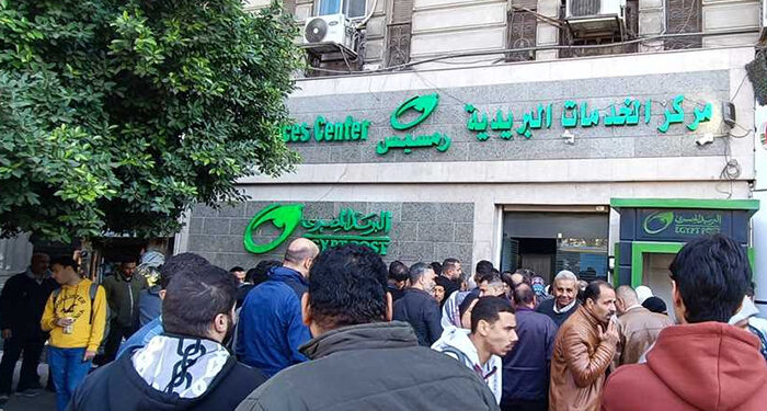 اقبال كثيف على شراء كراسات شقق الإسكان الإجتماعي