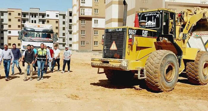 وزير الإسكان: جارٍ تنفيذ أعمال الكهرباء والطرق لـ7080 وحدة سكنية بالمرحلة الثالثة بسكن موظفي العاصمة فى بدر