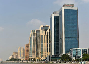 البنك الأهلي المصري يضخ تمويلات للأفراد تتجاوز 304 مليارات جنيه بنهاية مارس 2024