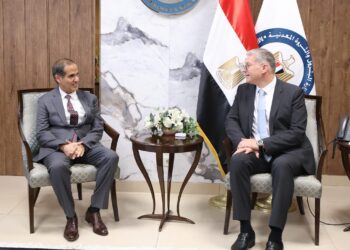 وزير البترول يستقبل المدير  العام لشركة الامارات  للبترول( إمارات )