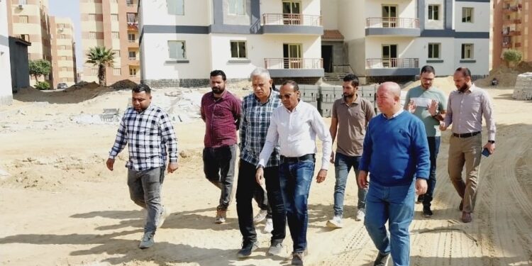 وزير الإسكان: جار تنفيذ 1392 وحدة سكنية بالمبادرة الرئاسية “سكن لكل المصريين” بمدينة بدر