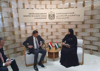 وزير الزراعة يبحث مع وزيرة التغيرات المناخية الإماراتية تعزيز التعاون في مجال الاستثمار الزراعي