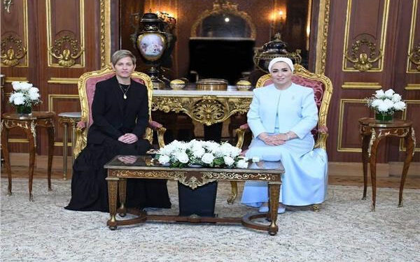 السيدة انتصار السيسى تستقبل قرينة رئيس جمهورية كولومبيا