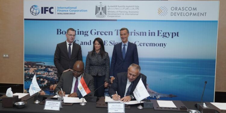 شراكة بين مؤسسة التمويل الدولية وأوراسكوم للتنمية دعماً للسياحة الخضراء