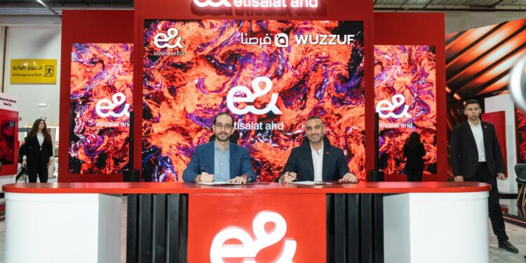 إي آند بيزنس توقع 5 شراكات استراتيجية لتقديم حلول متكاملة لقطاع الأعمال