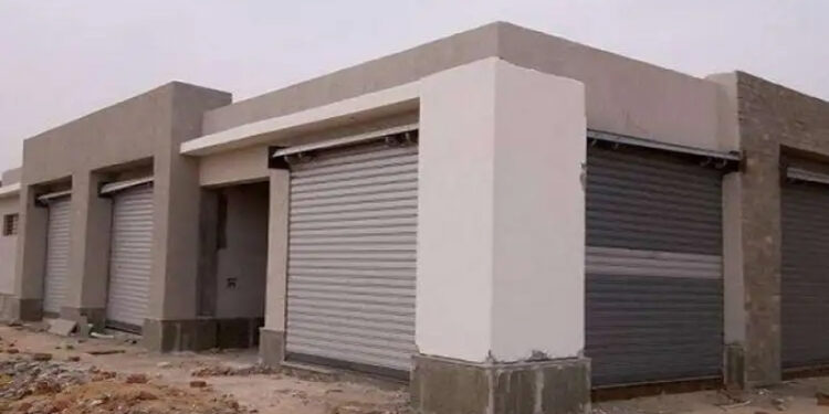 بنظام المزاد العلني.. طرح محال تجارية وورش حرفية للبيع بمدينة برج العرب الجديدة