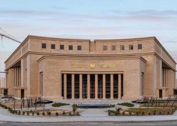 تعطيل العمل بكافة البنوك العاملة في مصر.. الأربعاء