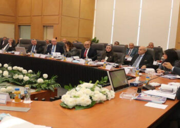 وزير الكهرباء:  7,6 مليار جنيه حجم الاستثمارات، 229 جيجاوات ساعة طاقة مولدة بزيادة 6%