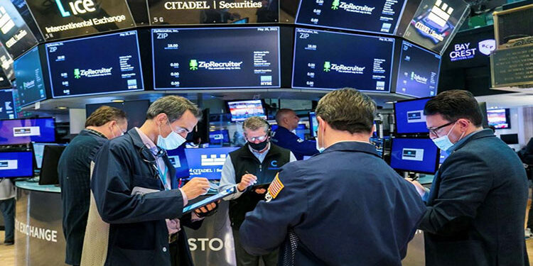 تراجع الأسهم الآسيوية رغم جهود الصين لدعم الإقراض والاستثمار