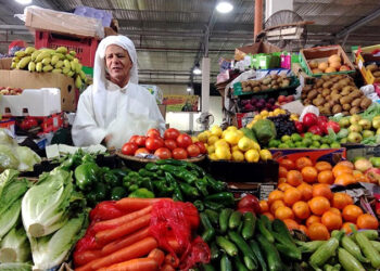أسعار الخضار والفاكهة اليوم الأحد