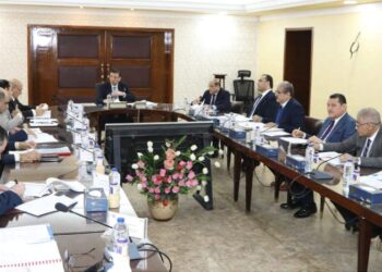 وزير الزراعة يترأس مجلسي إدارة الإصلاح الزراعي وصندوق الأراضي