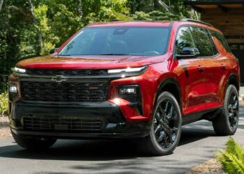 أسعار شيفروليه ترافرس 2025 بالسعودية